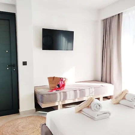 Hotel Aelia Seaside Luxury *