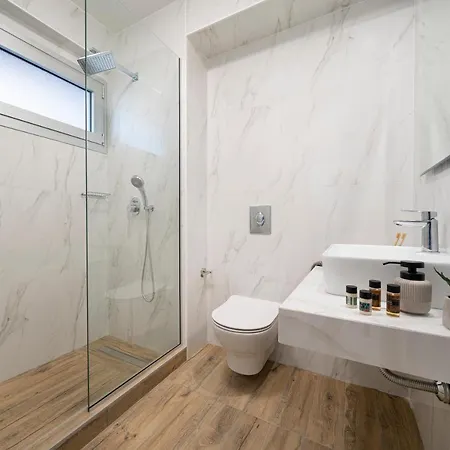 Aelia Seaside Luxury Nea Karvali