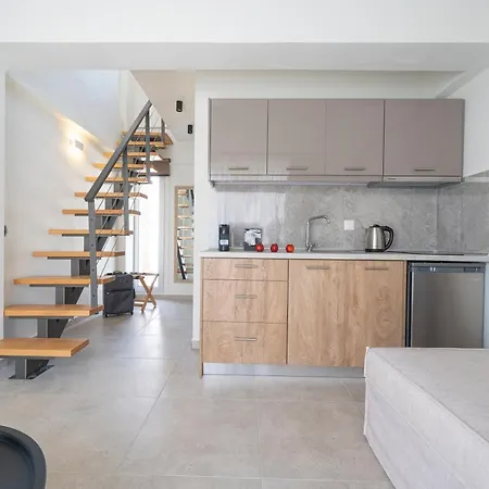 Aelia Seaside Luxury Hotel Nea Karvali