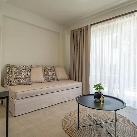 Aelia Seaside Luxury Отель Неа-Карвали