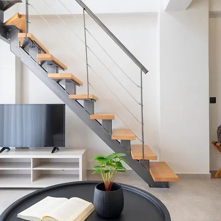 Aelia Seaside Luxury ني كارفالي