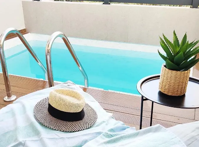 Aelia Seaside Luxury Νέα Καρβάλη