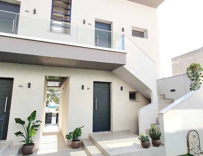 Aelia Seaside Luxury *